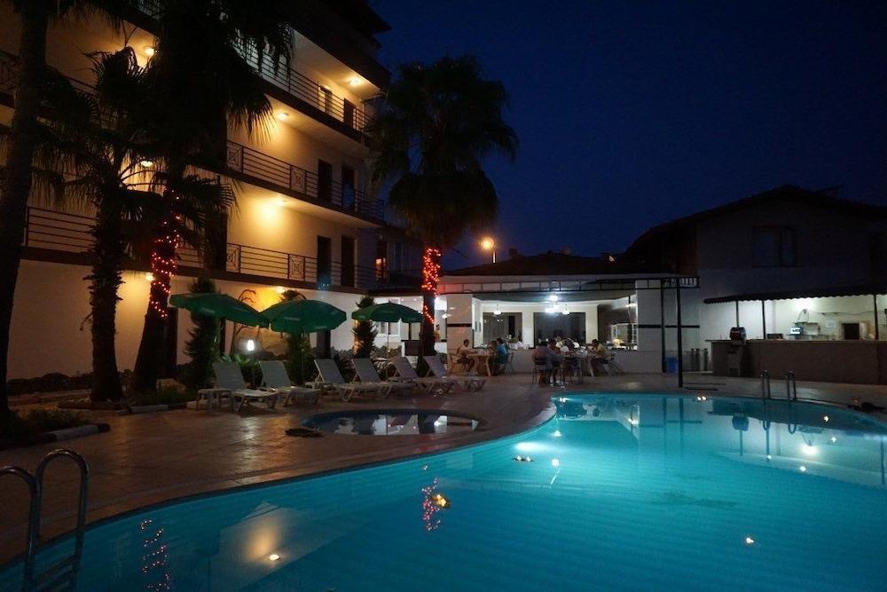 Aybel Inn Hotel Кемер Екстериор снимка
